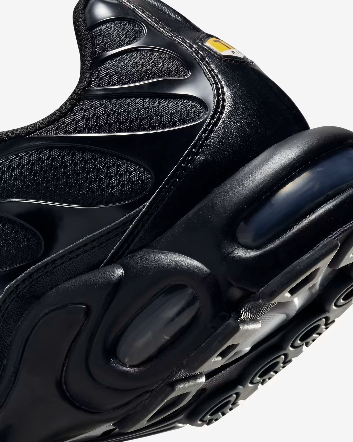 TN BLACK 1